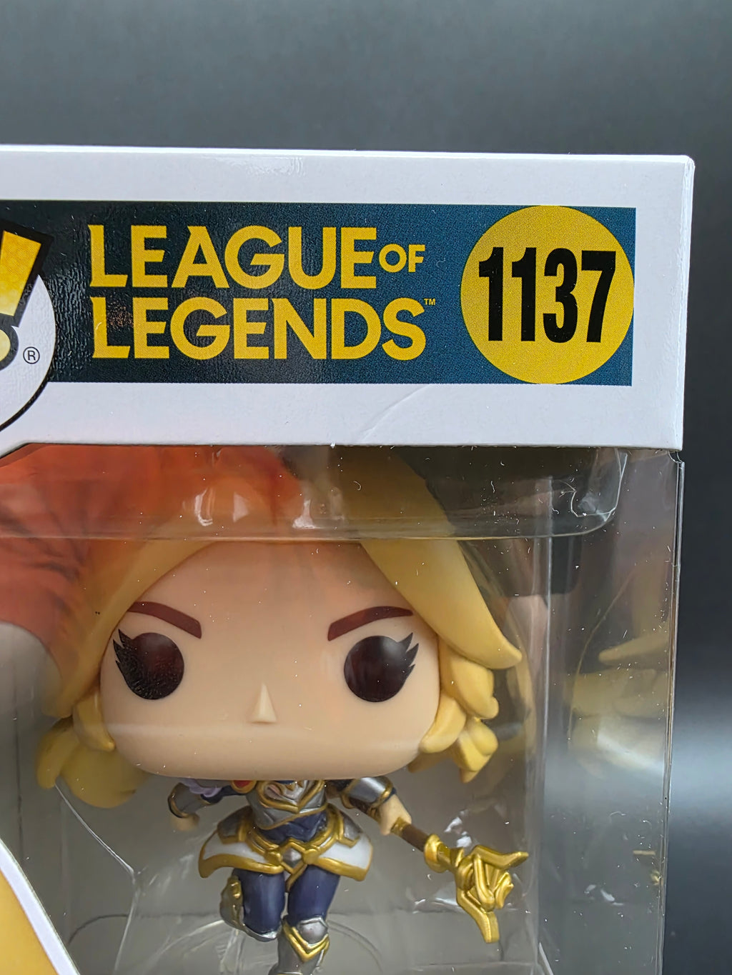 No. 1137 League of Legends Lux